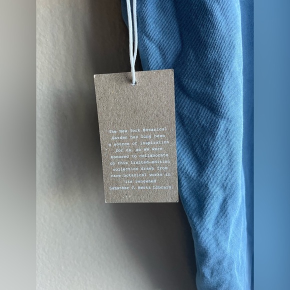 New Madewell NYBG Men Blue Design T Shirt Size Medium - Picture 7 of 11